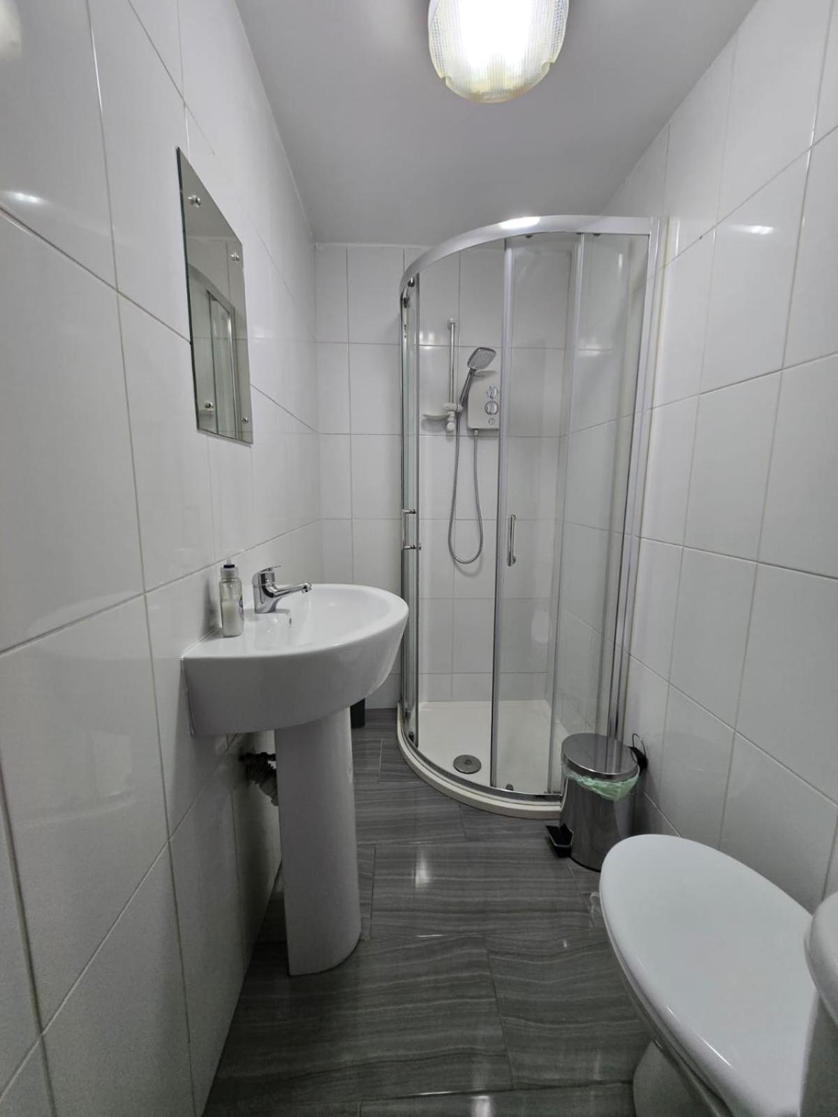 Snow Hill Apartment